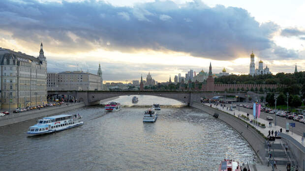 Собянин объявил об открытии сезона летней речной навигации