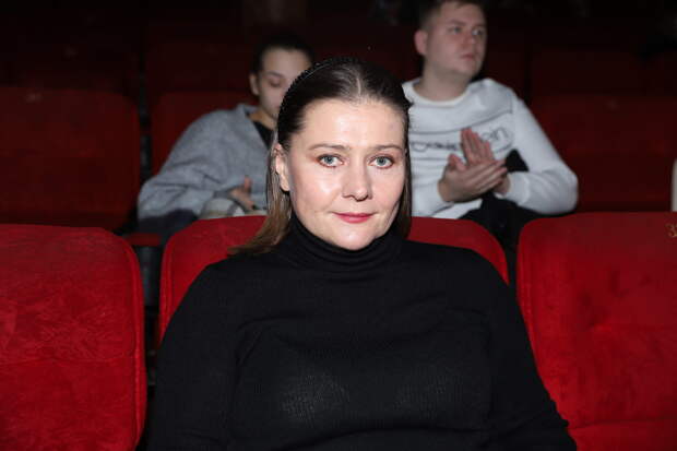 Очень приятно, царь: Наталья Земцова, Евгений Гришковец и Мария Голубкина