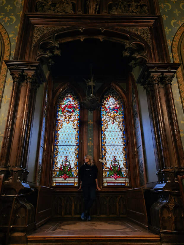 Фото: Парадная гостья. Готическая столовая