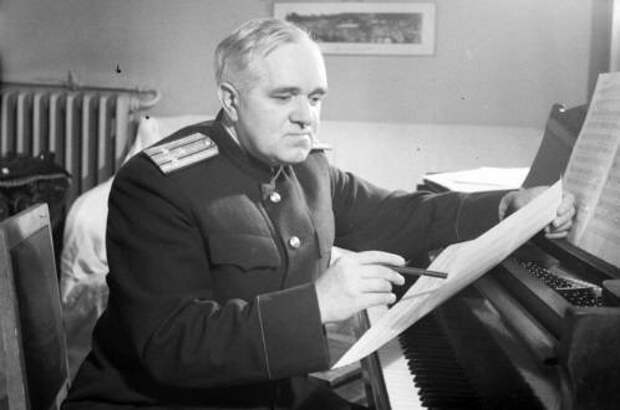 Исполняется 120 лет со дня рождения композитора и дирижера Бориса Александрова