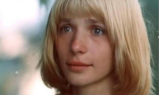 В нее влюблялись самые красивые мужчины СССР, но мужья ее предавали: 45 редких фотографий секс-символа 80-х Веры Глаголевой