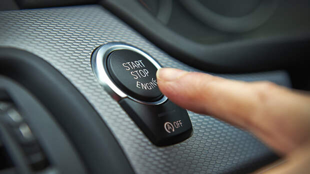 Автоэксперт Ершов назвал ошибкой многократный запуск стартера в мороз