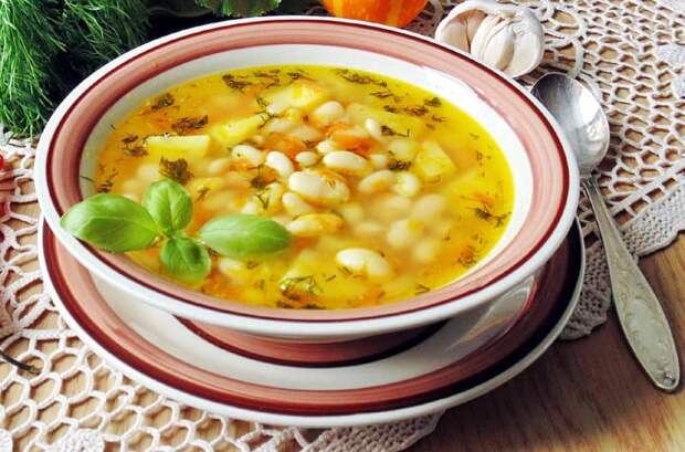 Постный суп с перловкой и фасолью. Легкий и вкусный обед для всей семьи 2