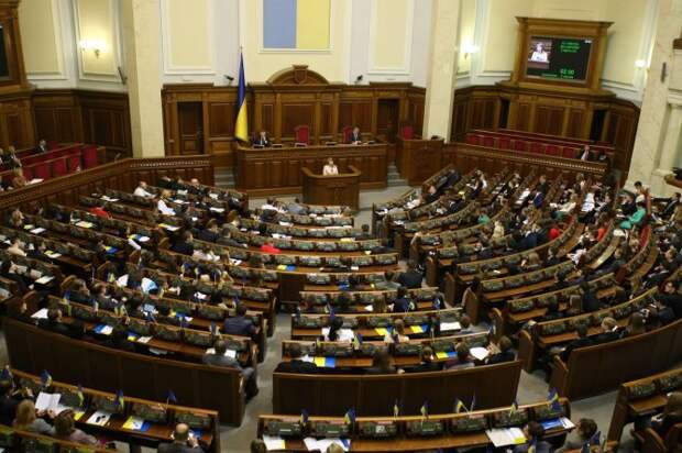 Депутатов Рады будут расстреливать прямо в зале Депутатов Рады будут расстреливать прямо в зале