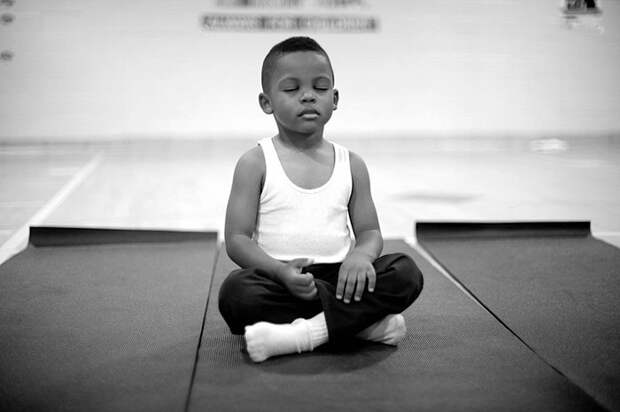 school-replaced-detention-with-meditation-robert-coleman-elementary-school-baltimore-1