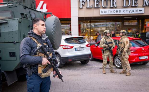 «Призраков Киева» сменяют «киевские стрелки» – Украина несется в пропасть