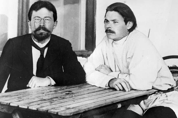 В Москве открылась выставка «Горький и Чехов: сцены из жизни»