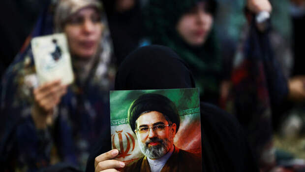 Трамп: США могут «забрать иранскую нефть» и захватить остров Харк; Хаменеи, по его словам, может быть мёртв