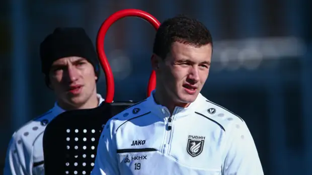 Сайманов заявил, что «Рубин» не будет наказывать Игнатьева за поведение в ночном клубе