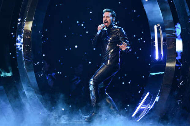 Певец Дима Билан пропустил «Песню года» из-за бронхита