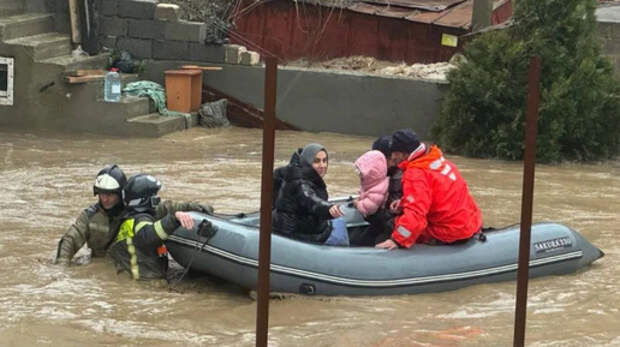 Трупы на пляжах, море отравлено, дороги смыты наводнением: последствия наводнения в Дагестане, новости 29 марта