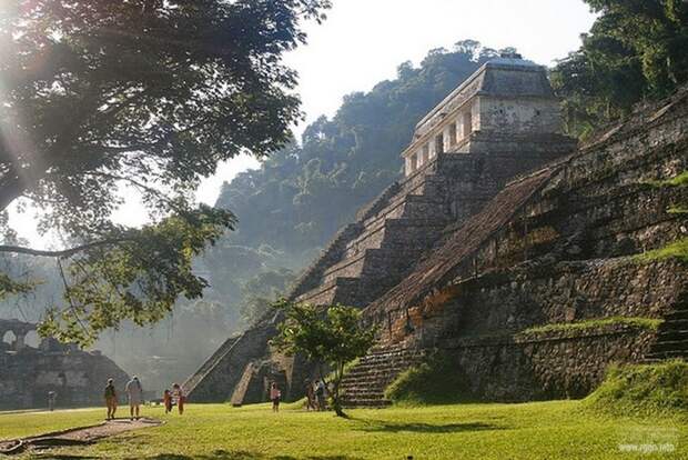Паленке ,пирамиды Мексики