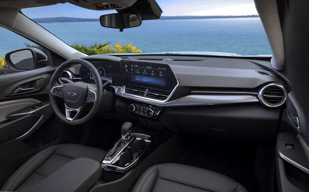 В России появился новый доступный кроссовер Chevrolet: называем цену