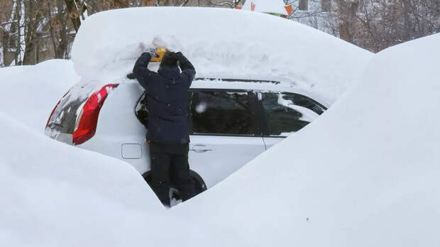 Высота сугробов в Москве достигла рекордных 68 см