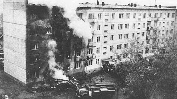 Как советские «камикадзе» врезались в жилые дома на самолетах