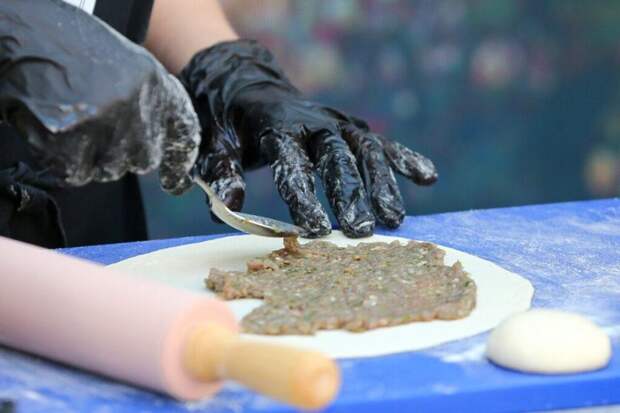 Водка в тесте: кулинарный трюк для пышной и хрустящей выпечки