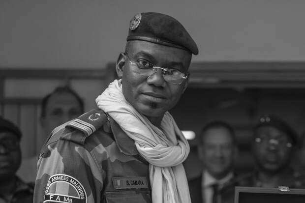 Jeune Afrique: в Мали при взрыве погиб министр обороны Садио Камара