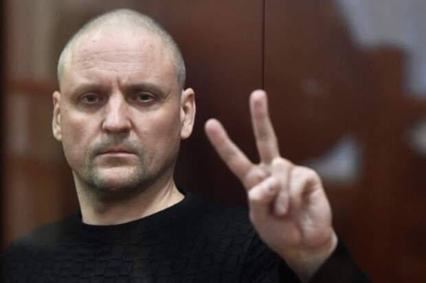 Удальцову дали шесть лет за оправдание терроризма. «Объявляю смертельную голодовку»