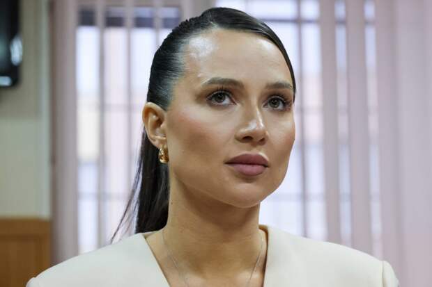 Раскрыты подробности о состоянии и лечении заболевшей раком Лерчек