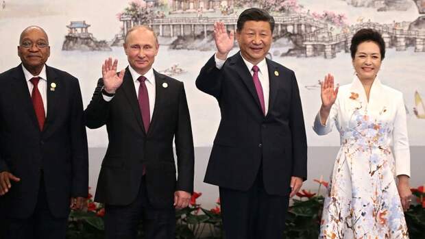 В Госдуме назвали «козырем Путина» отказ России и Китая от доллара при взаиморасчетах