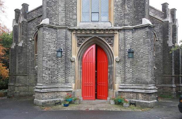 The red front door of St. Michael's.