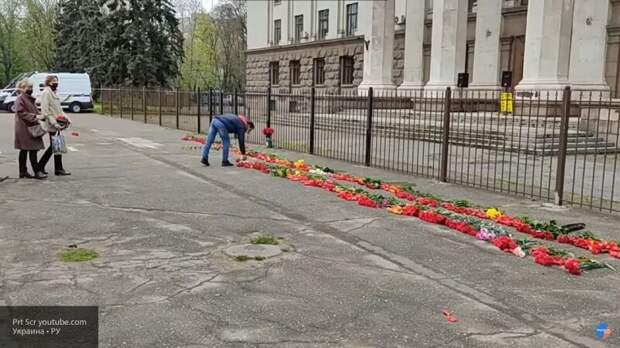 29 2 мая. Дом профсоюзов в Одессе сейчас. Жертвы дом профсоюзов в Одессе 2 мая 2014. Дом профсоюзов в Одессе трагедия 2014. Одесса 2014 дом профсоюзов погибшие.