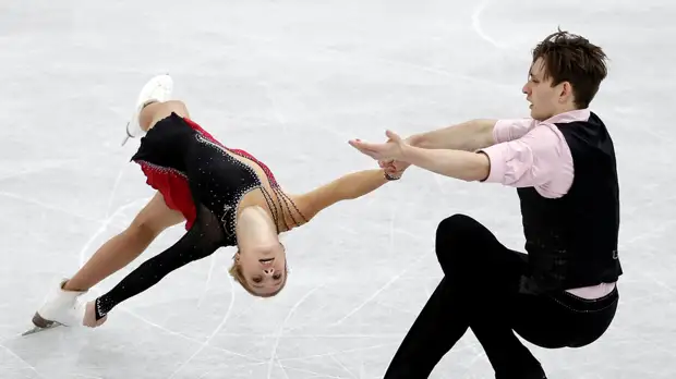 Тренер Александровской рассказал, что фигуристка страдала от лунатизма