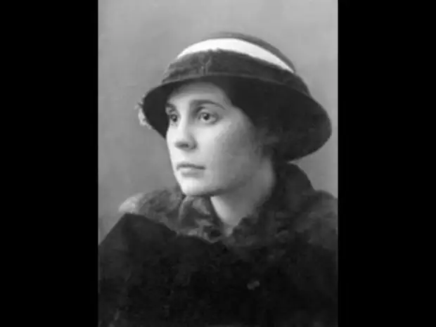 Лиля Брик ловко влюбляла в себя любого мужчину, применяя всего две хитрости