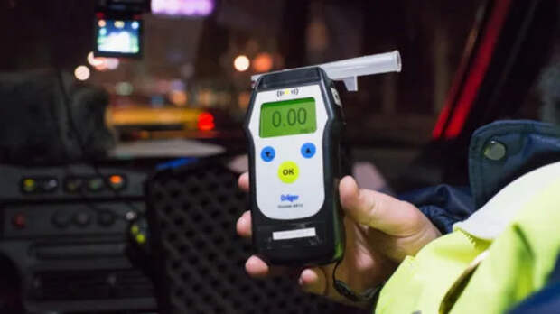 Через какое время после употребления алкоголя можно садиться за руль