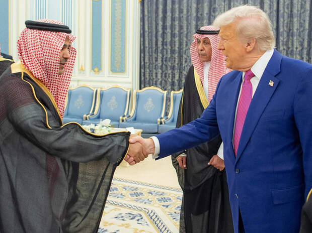 Ближневосточный триумф: Трамп заключил крупнейшую сделку с саудовским королевством