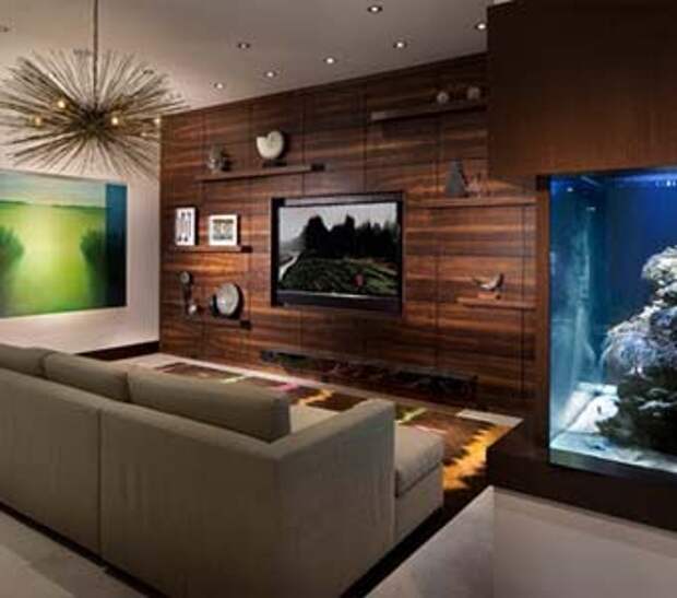 большой аквариум в интерьере квартиры фото
