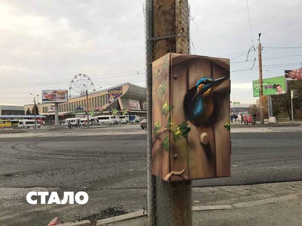 В Челябинске вандалы изуродовали ящик урбанизм, Вандализм, длиннопост, фотография, челябинск, стрит-арт
