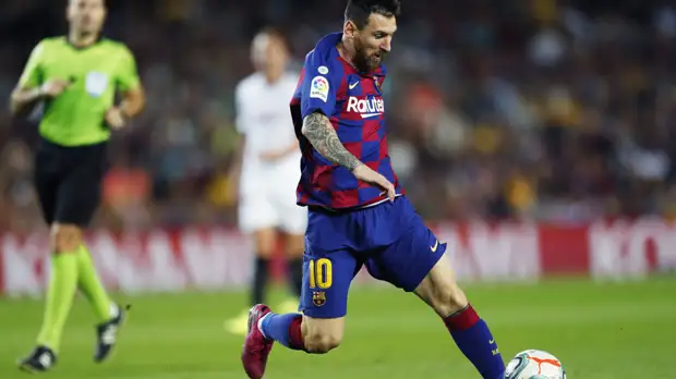 Месси стал первым футболистом в XXI веке, забившим в 16 сезонах Примеры подряд