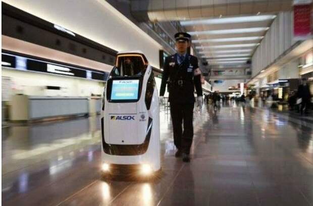 На Олимпиаде2020 в Токио будут В Токио2020 к олимпийцам приставят роботов