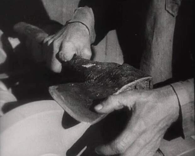 Мужчина с топором разгромил «Пятерочку» в Самарской области