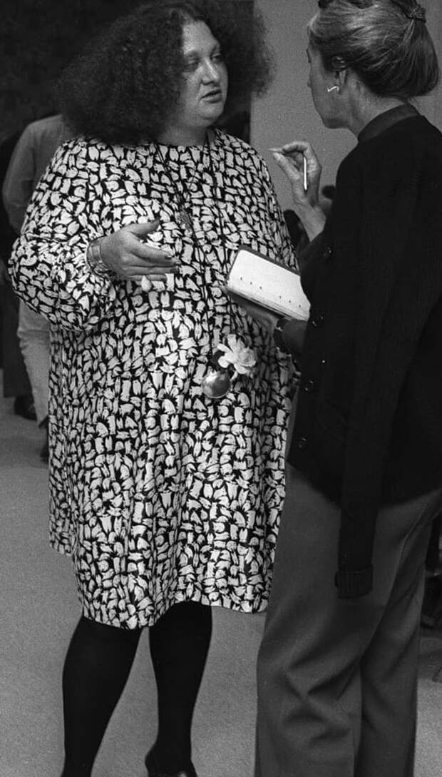 Пэт Эст на круизном показе Halston, 1972