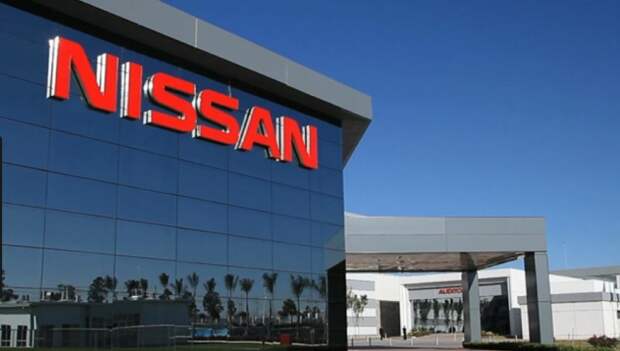 Nissan пока не намерена выделить бизнес по электромобилям
