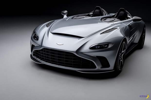 Aston Martin без крыши и стекол