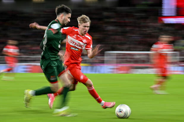 Масалитин заявил, что у "Спартака" больше шансов на бронзу, чем у "Локомотива"