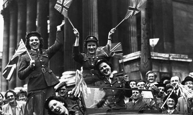 Кто победил во Второй мировой войне? Поразительные результаты опроса среди европейцев и американцев