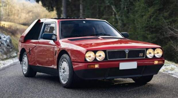 Lancia Delta S4 Stradale – вплощение омологационных автомобилей