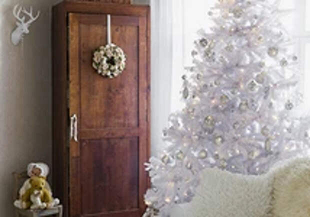 Как украсить елку в 2024 году, чтобы угодить Зеленому Дракону