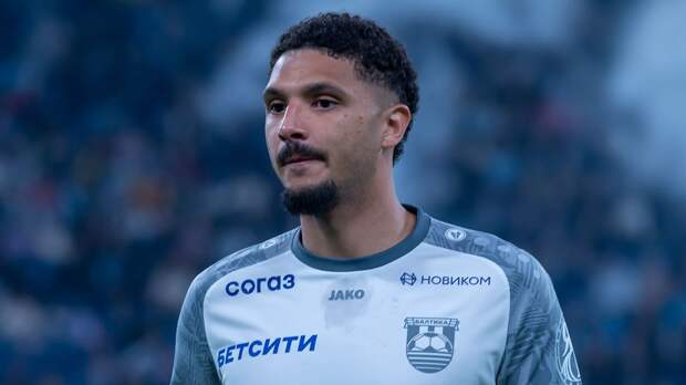 Футболист сборной Мали Гассама: «В сборной России играют ребята, которых я знаю»