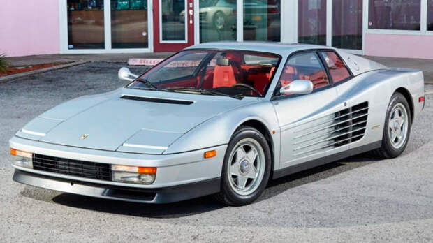 Легендарный Ferrari из 80-х с минимальным пробегом выставят на аукцион