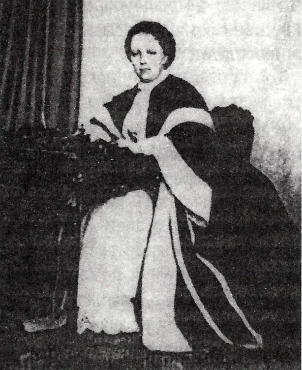 Графиня Лидия Арсеньевна Нессельроде. Фотография 1850-х годов. (Репродукция из книги Б.Носика 