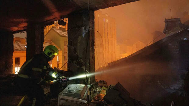 Минобороны РФ: по Украине нанесен массированный удар, в том числе «Орешником»