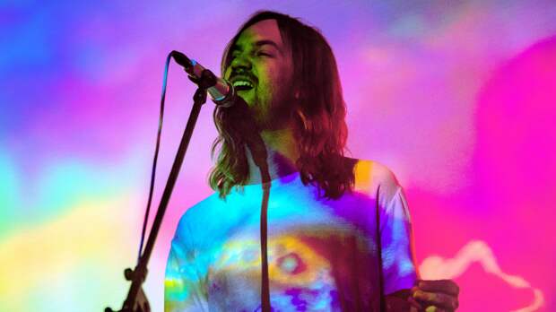 TAME IMPALA выпустили клип «LOST IN YESTERDAY»