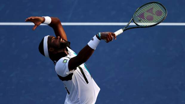 Френсис Тиафо