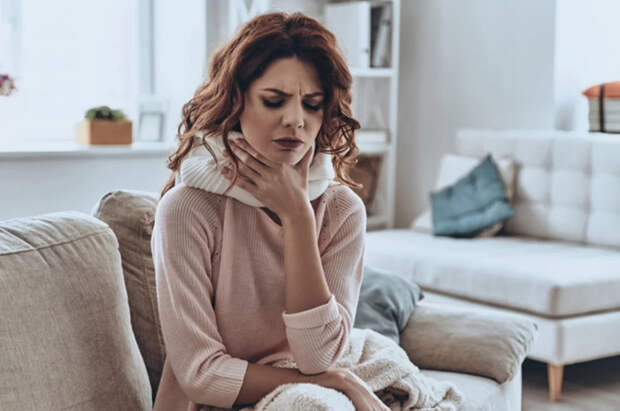 Врач Сережина заявила, что ангина может вызывать удушье