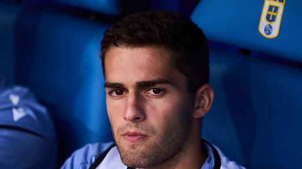 В «Реал Сосьедад» назвали сроки возвращения в строй Захаряна